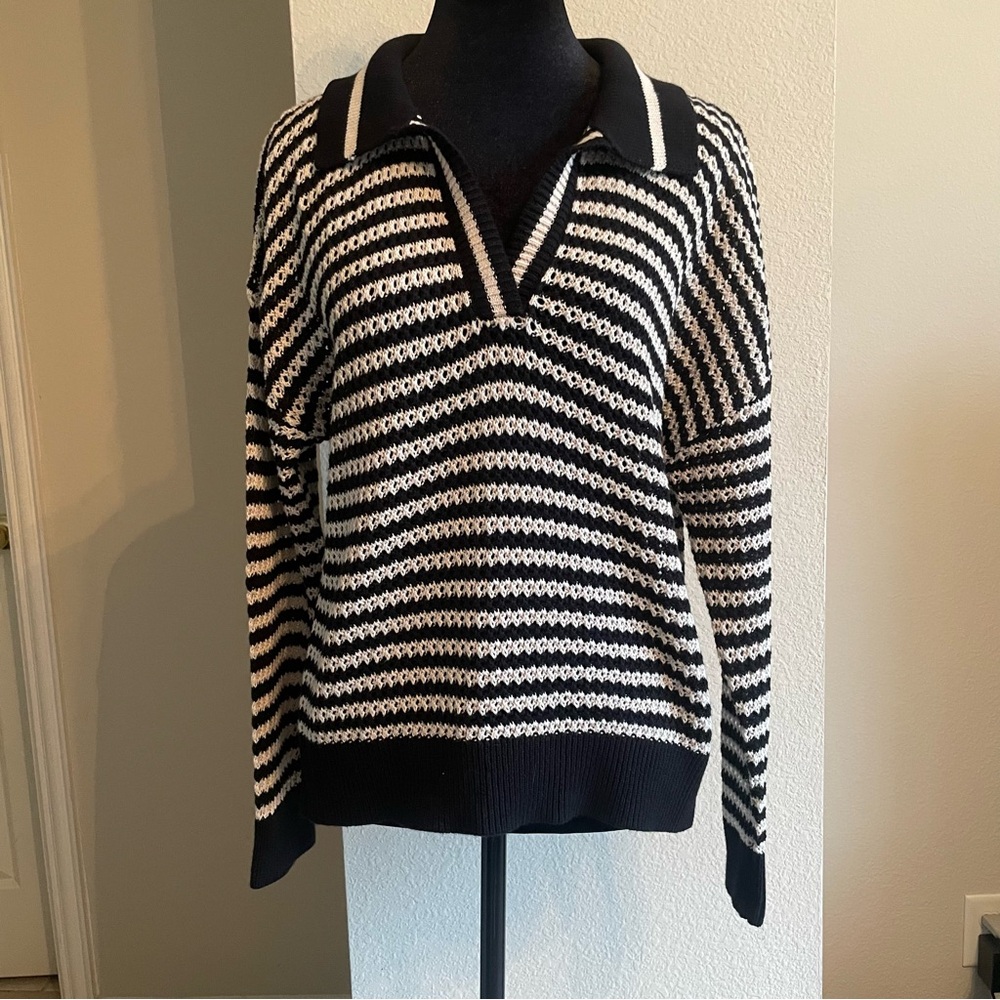 525 America Black and Cream Knit Sweater